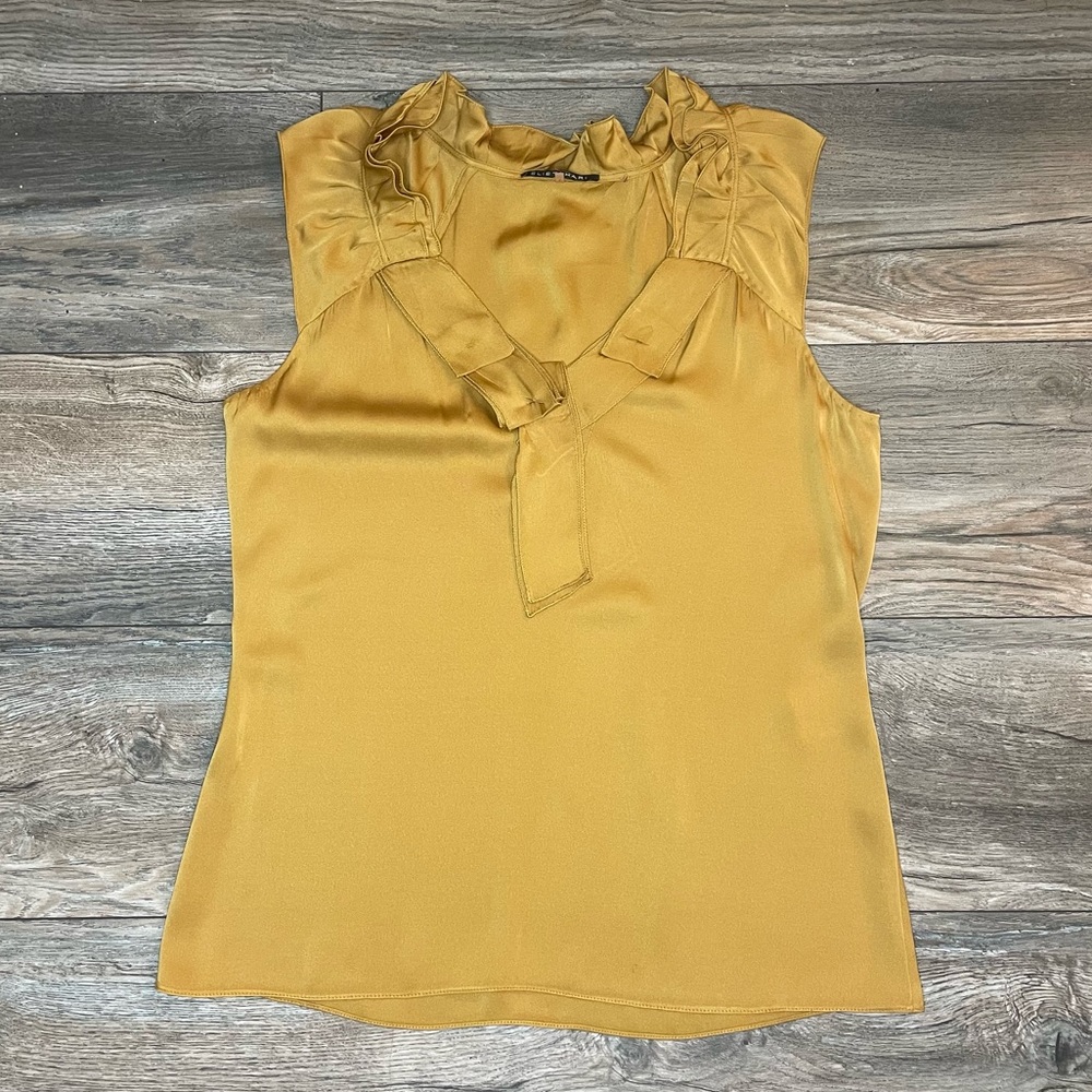 ELIE TAHARI SILK BLOUSE (S)